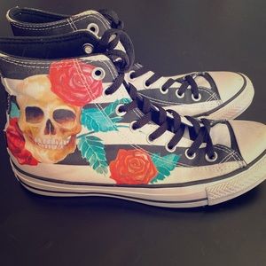 Skull and roses converse